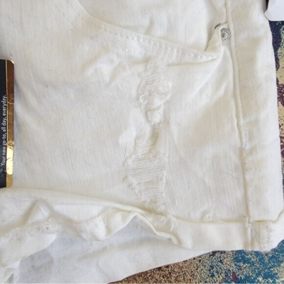 Women's Size 4 Refuge Short Shorts Stretch Denim Mid Rise Opticwhite NEW - Picture 4 of 11